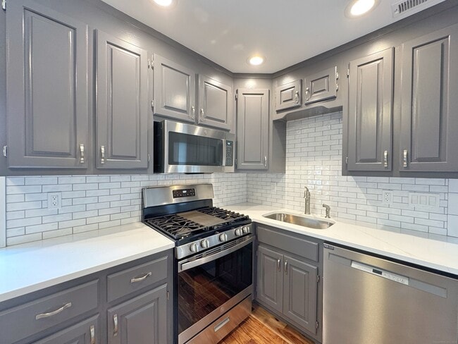 property at 38 Chapel St