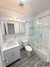 EAST 65 STREET in New York, NY - Building Photo - Building Photo