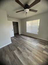 2209 Bolivar St in Denton, TX - Building Photo - Building Photo
