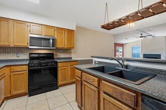 8401 Horton Trail in Austin, TX - Building Photo - Building Photo