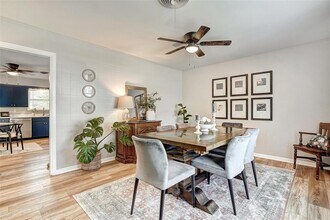 511 S Myrtle St in Georgetown, TX - Building Photo - Building Photo