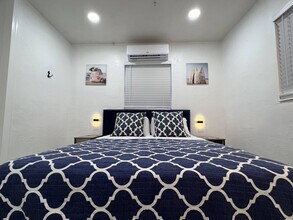 2648 NE 15th Terrace in Pompano Beach, FL - Building Photo - Building Photo