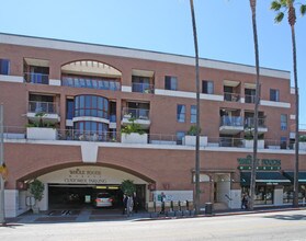 Beverly Hills Senior Housing in Beverly Hills, CA - Building Photo - Building Photo