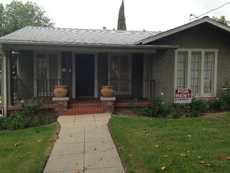 1803 Orchard Ave in Glendale, CA - Building Photo