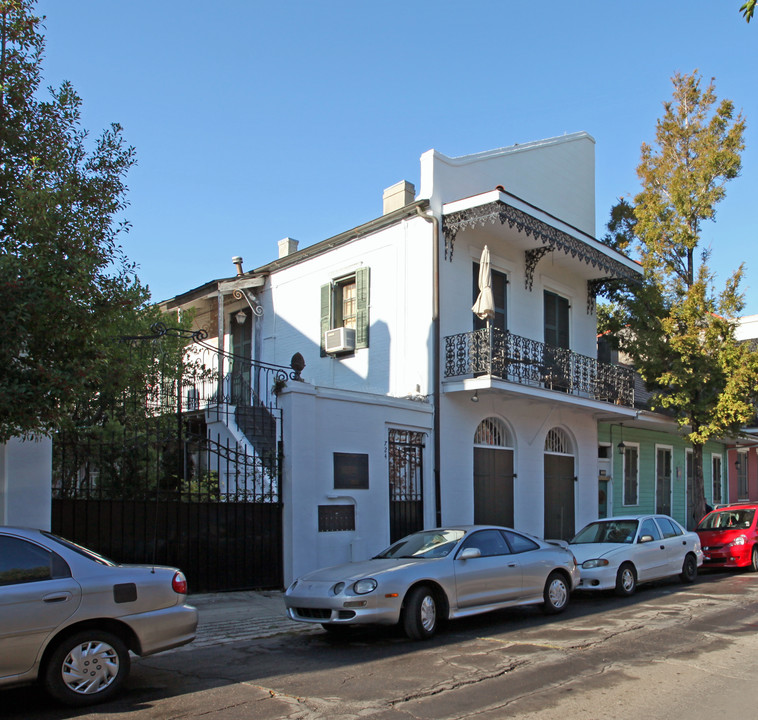 724 Governor Nicholls St in New Orleans, LA - Building Photo