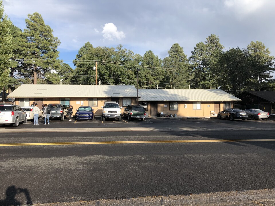 2714 N Izabel St in Flagstaff, AZ - Building Photo