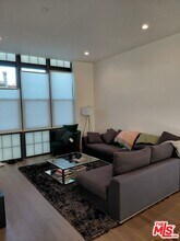 1824 Redondo Blvd in Los Angeles, CA - Building Photo - Building Photo