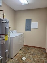 720 Brooklawn Dr in Brookings, SD - Building Photo - Building Photo