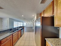 4737 Barbados Loop in Clermont, FL - Foto de edificio - Building Photo