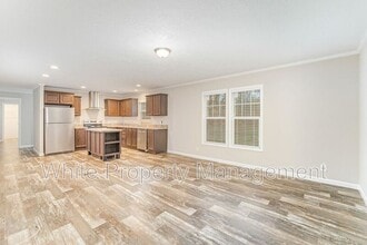 1335 Oak Breeze Dr in Mooresville, NC - Building Photo - Building Photo