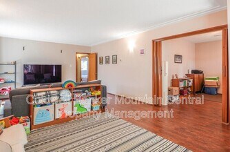 11628-11691 91 St NW in Edmonton, AB - Building Photo - Building Photo