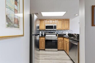 1700 N Ocean Blvd in Myrtle Beach, SC - Building Photo - Building Photo