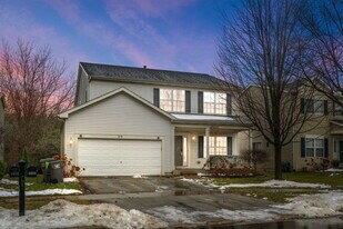 2670 Pecos Cir in Montgomery, IL - Building Photo