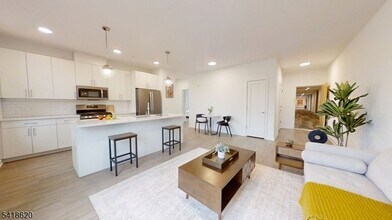 1181 Morris Ave, Unit 106 in Union, NJ - Building Photo - Building Photo