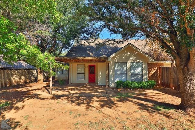 4025 Inverrary Dr in Abilene, TX - Building Photo - Building Photo