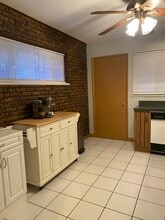 150 Gilmore Dr in Pittsburgh, PA - Building Photo - Building Photo