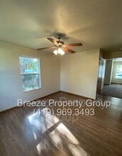 906 E Bancroft St in Toledo, OH - Building Photo - Building Photo
