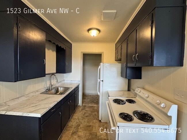 1523 Gilmer Ave NW in Roanoke, VA - Building Photo - Building Photo