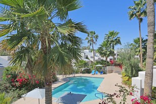 Mission Springs in Scottsdale, AZ - Building Photo