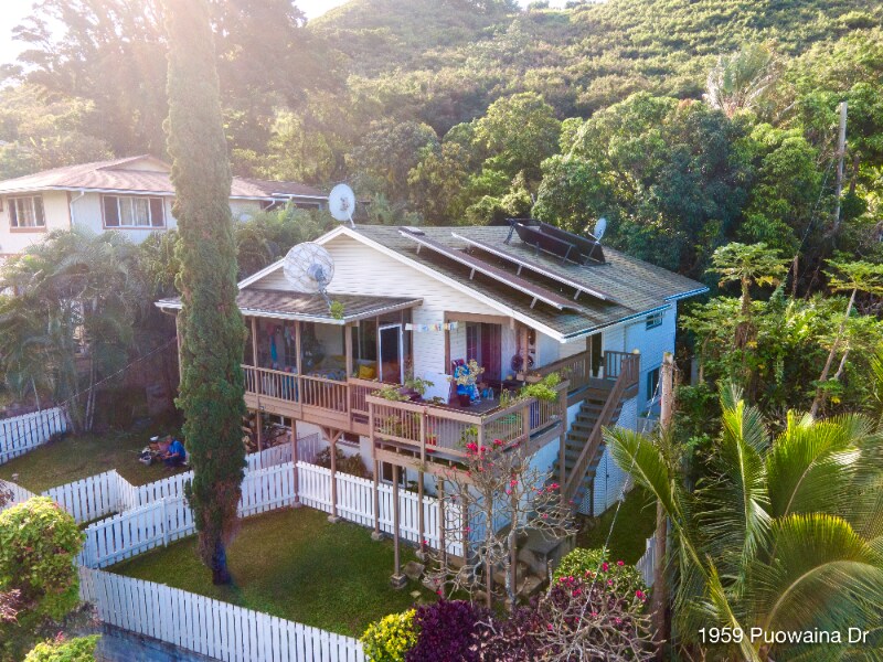 1959 Puowaina Dr in Honolulu, HI - Foto de edificio