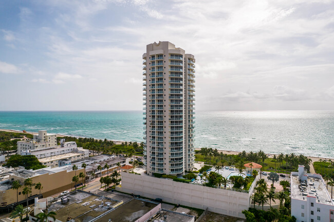 St. Tropez North Beach in Miami Beach, FL - Building Photo - Building Photo