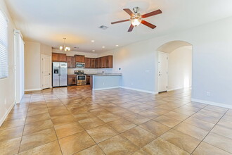 5561 E Jaeger St in Mesa, AZ - Building Photo - Building Photo