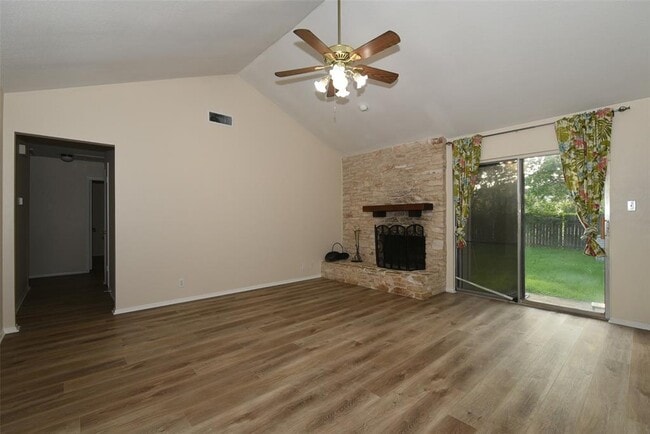 410 Splitrock in Round Rock, TX - Building Photo - Building Photo