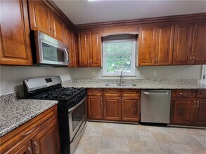 2506 Windmere Dr NW in Norcross, GA - Building Photo - Building Photo