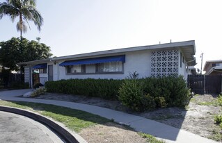 1142 W Fay Ln in Anaheim, CA - Building Photo