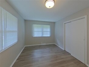 16358 Crosstown Blvd NW in Andover, MN - Building Photo - Building Photo