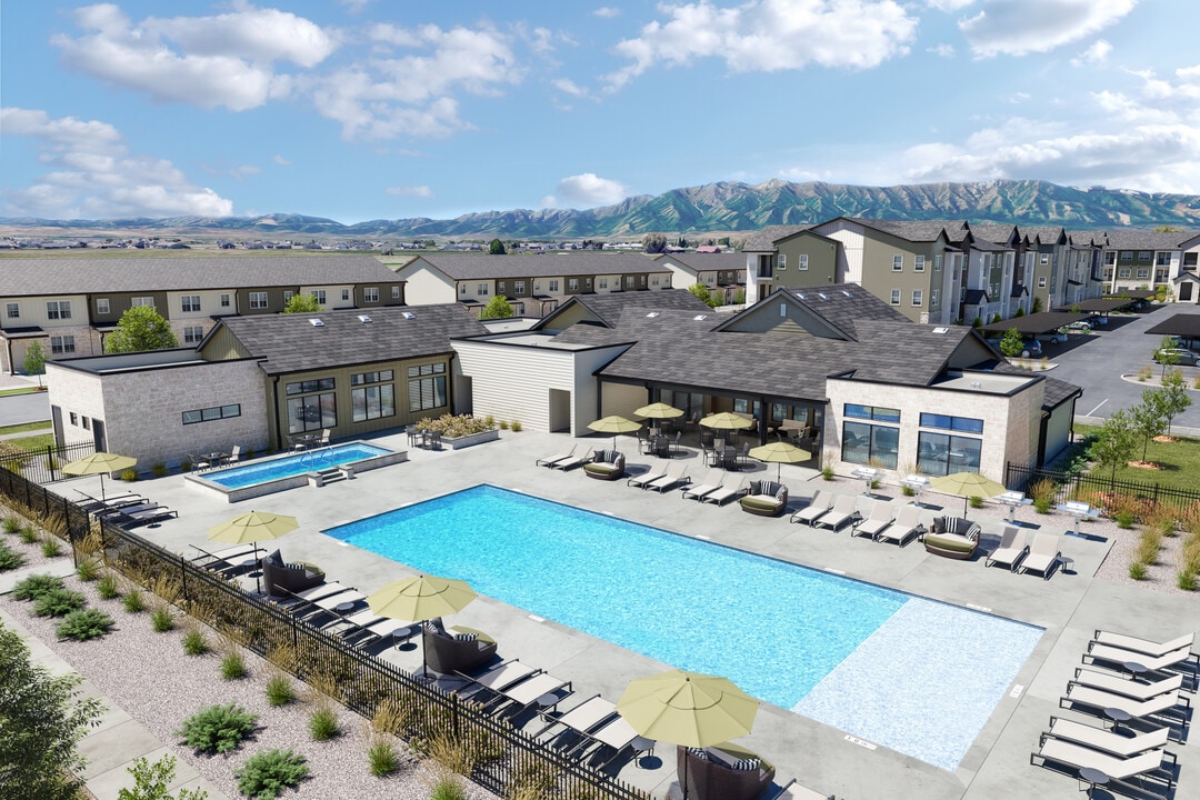 Altura Apartments in Logan, UT - Building Photo