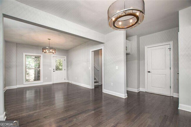 338 7th St NE in Atlanta, GA - Foto de edificio - Building Photo