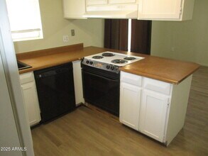 6133 S College Ave in Tempe, AZ - Building Photo - Building Photo