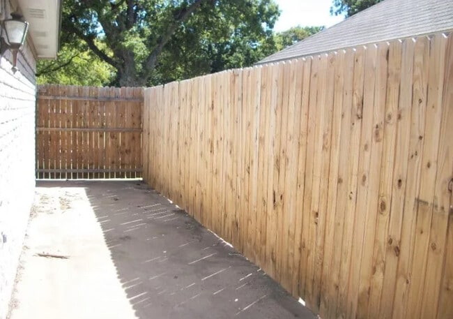 103 Obrien Ct in Weatherford, TX - Building Photo - Building Photo