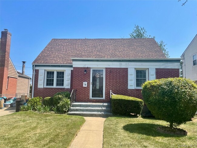 property at 14 Park W