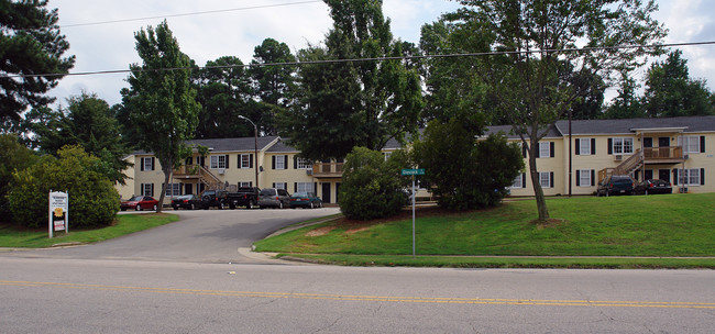 Glascock Manor Apartments in Raleigh, NC - Building Photo - Building Photo