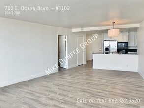 700 E Ocean Blvd in Long Beach, CA - Foto de edificio - Building Photo