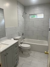 1117 N Sycamore Ave in Rialto, CA - Foto de edificio - Building Photo