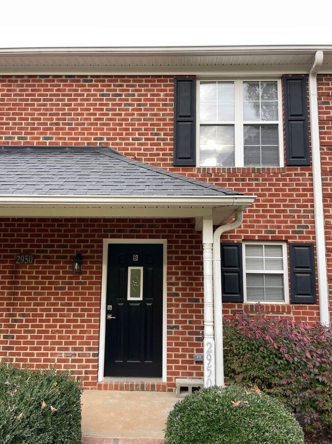 2950 Forest Park Dr in Randleman, NC - Building Photo - Building Photo