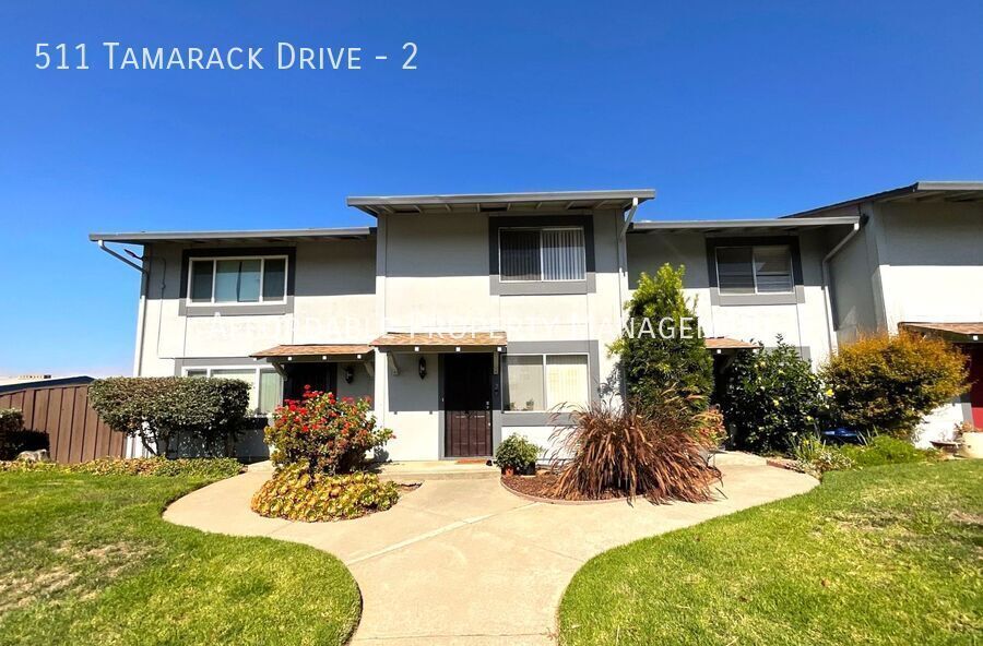 511 Tamarack Dr in Union City, CA - Building Photo