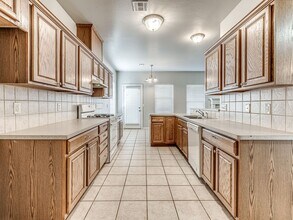 2621 NW 168th Terrace in Edmond, OK - Building Photo - Building Photo