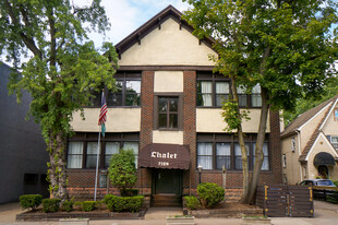 Chalet Apartments