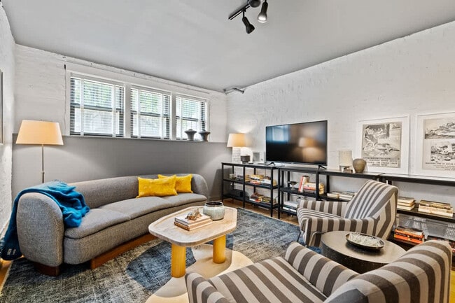 property at 1520 W Berteau Ave