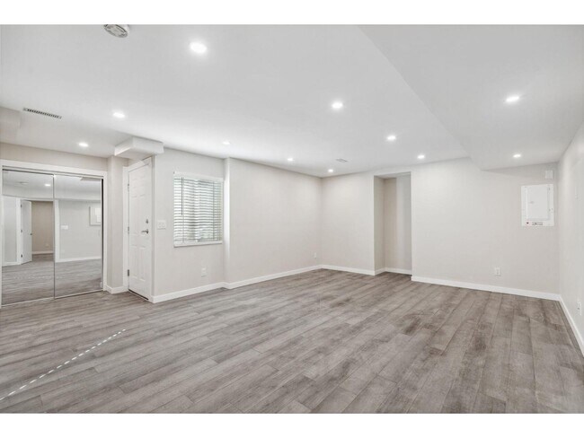 8118-153A 153a St in Surrey, BC - Building Photo - Building Photo