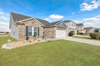 218 Lake Pointe Dr in Savannah, GA - Building Photo - Building Photo
