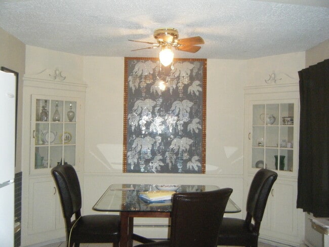 1833 Kensington Ave, Unit 1