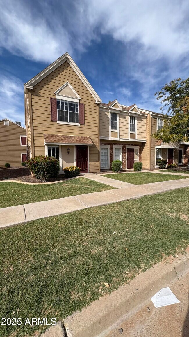 18626 N 33rd Dr in Phoenix, AZ - Building Photo - Building Photo