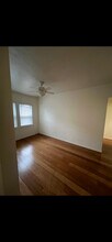 2004 E 125th St, Unit 6 in Cleveland, OH - Foto de edificio - Building Photo