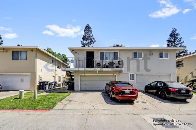 property at 7384 Franklin Blvd