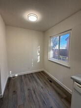 306 16th St in Sparks, NV - Foto de edificio - Building Photo